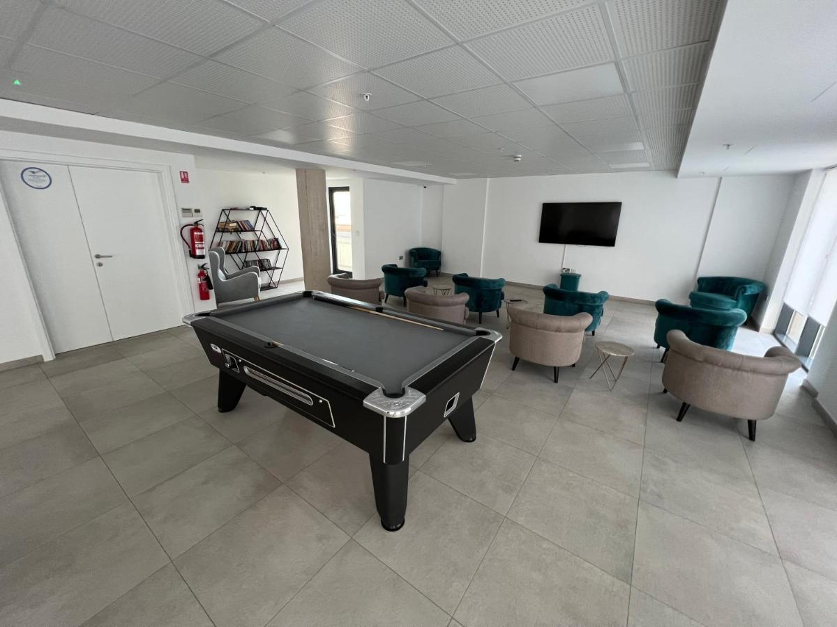 Modern Studio Apartment In Gibraltar - The Hub Exterior photo