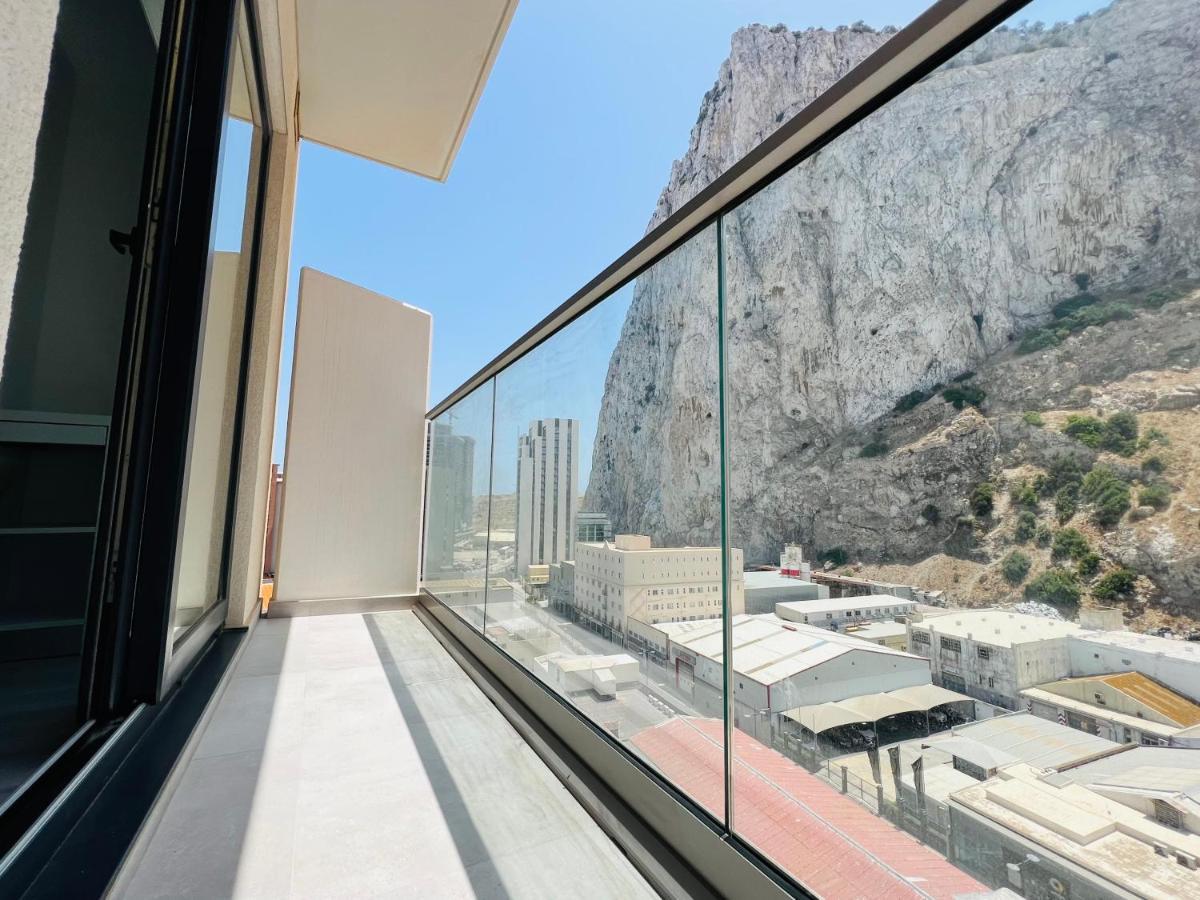 Modern Studio Apartment In Gibraltar - The Hub Exterior photo